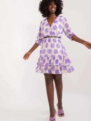 Zdjęcie produktu Rozkloszowana luźna sukienka w fioletowe grochy z paskiem Italy Moda
