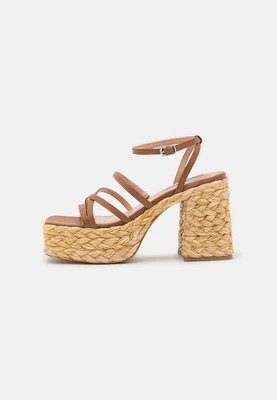 Zdjęcie produktu Sandały na platformie Steve Madden