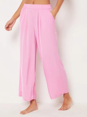 Zdjęcie produktu Satynowe spodnie od piżamy 7/8 Etam