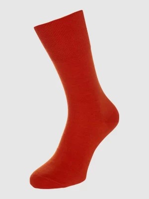 Zdjęcie produktu Skarpety z mieszanki żywej wełny model ‘Airport Sock’ Falke