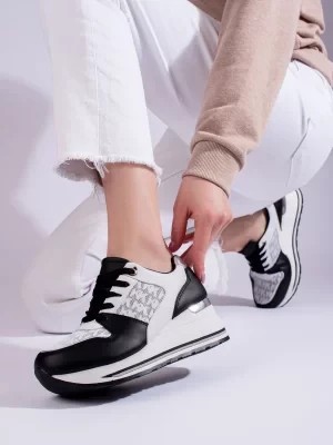 Zdjęcie produktu Sneakersy damskie na koturnie czarno-białe Shelvt