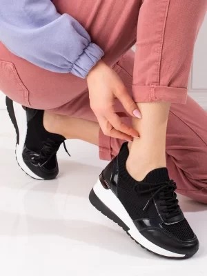 Zdjęcie produktu Sneakersy damskie z elastyczną cholewką Shelvt