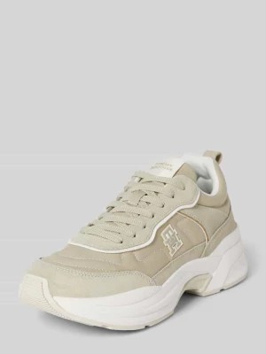 Zdjęcie produktu Sneakersy skórzane z podeszwą na platformie model ‘CHUNKY RUNNER VENTILE’ Tommy Hilfiger