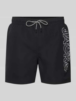 Zdjęcie produktu Spodenki kąpielowe z elastycznym pasem model ‘FIJI’ jack & jones