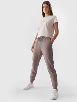 Zdjęcie produktu Spodnie dresowe joggery damskie 4F