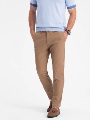 Zdjęcie produktu Spodnie męskie chino SLIM FIT - jasnobrązowe V2 OM-PACP-0186
 -                                    XXL