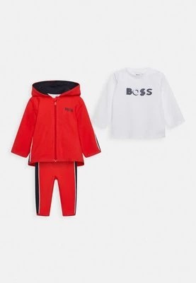 Zdjęcie produktu Spodnie treningowe BOSS Kidswear