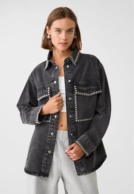 Zdjęcie produktu Stradivarius Denimowa kurtka z ćwiekami  Czarny denim