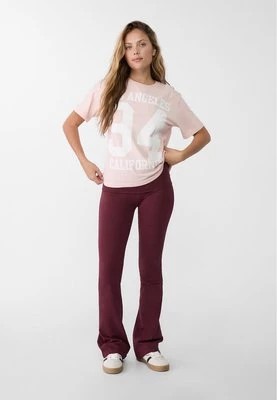 Zdjęcie produktu Stradivarius Legginsy z rozszerzanymi nogawkami  Wiśniowy