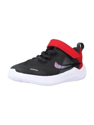 Zdjęcie produktu Stylowe Downshifter 12 Sneakersy dla Chłopców Nike