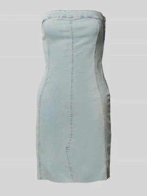 Zdjęcie produktu Sukienka jeansowa z zapięciem na haftkę z boku Gina Tricot