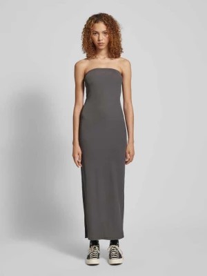 Zdjęcie produktu Sukienka midi z efektem prążkowania model ‘CLARE’ Only
