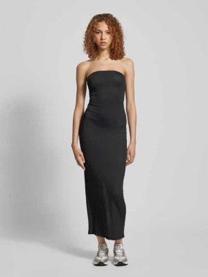 Zdjęcie produktu Sukienka midi z efektem prążkowania model ‘CLARE’ Only