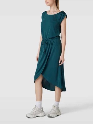 Zdjęcie produktu Sukienka midi z wiązanym paskiem model ‘ETHANY’ Ragwear