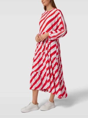 Zdjęcie produktu Sukienka midi z wycięciem w kształcie łezki model ‘JOYFUL VIBES’ Gerry Weber
