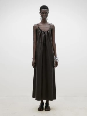 Zdjęcie produktu Sukienka Na Ramiączkach Ze Skóry Nappa Z Marszczeniem − Limited Edition - Brązowy - - Massimo Dutti - Kobieta