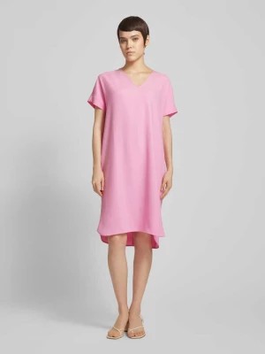 Zdjęcie produktu Sukienka o długości do kolan z dekoltem w serek model ‘AURI LEIA’ MOS MOSH