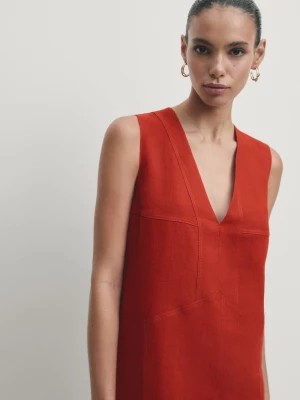Zdjęcie produktu Sukienka Średniej Długości Z Dekoltem W Serek I Stębnowaniem - Ceglany - - Massimo Dutti - Kobieta