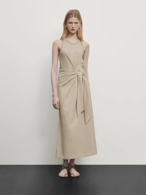 Zdjęcie produktu Sukienka Z Dekoltem Halter I Ozdobnym Wiązaniem - Popielaty - - Massimo Dutti - Kobieta