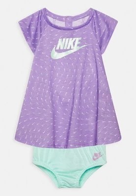 Zdjęcie produktu Sukienka z dżerseju Nike Sportswear