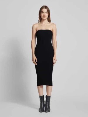 Zdjęcie produktu Sukienka z odkrytymi ramionami o długości do kolan z efektem prążkowania model ‘WILLOW’ Vero Moda
