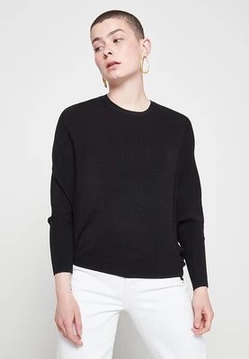 Zdjęcie produktu Sweter Club Monaco