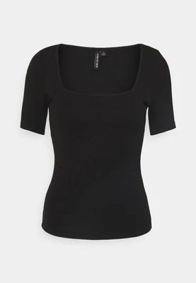 Zdjęcie produktu T-shirt basic Forever New