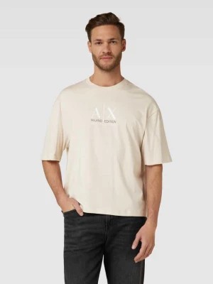 Zdjęcie produktu T-shirt o kroju comfort fit z nadrukiem z logo Armani Exchange