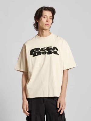 Zdjęcie produktu T-shirt o kroju oversized z aplikacją z logo model ‘DREW’ Pegador