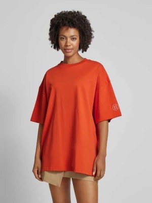 Zdjęcie produktu T-shirt o kroju oversized z obniżonymi ramionami model ‘Yeah’ Karo Kauer