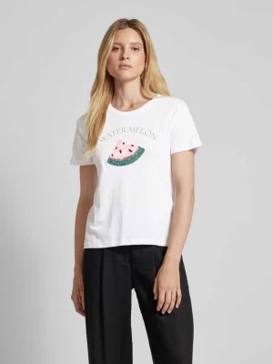 Zdjęcie produktu T-shirt z cekinowym obszyciem model ‘Safa’ b.Young
