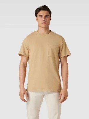Zdjęcie produktu T-shirt z kieszenią na piersi model ‘KIKKI’ ANERKJENDT