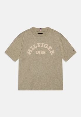 Zdjęcie produktu T-shirt z nadrukiem Tommy Hilfiger