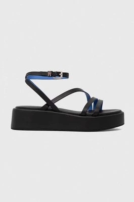 Zdjęcie produktu Tommy Hilfiger sandały skórzane TH STRAP PLATFORM damskie kolor czarny na platformie FW0FW07728