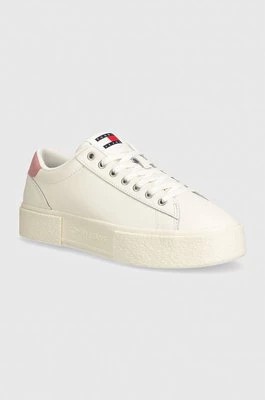 Zdjęcie produktu Tommy Jeans sneakersy skórzane TJW FOXING FLATFORM kolor biały EN0EN02567