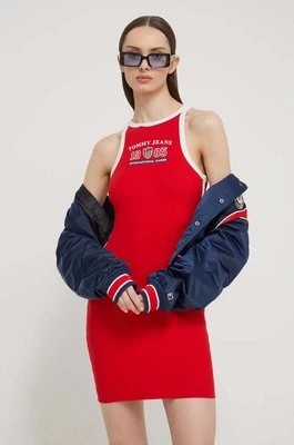 Zdjęcie produktu Tommy Jeans sukienka Archive Games kolor czerwony mini dopasowana DW0DW18544CHEAPER