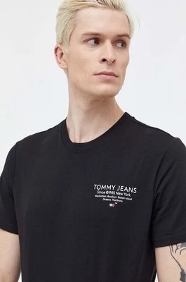 Zdjęcie produktu Tommy Jeans t-shirt bawełniany męski kolor czarny z nadrukiem DM0DM18265