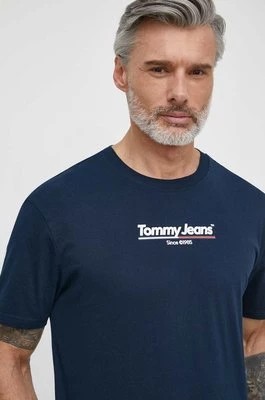Zdjęcie produktu Tommy Jeans t-shirt bawełniany męski kolor granatowy z nadrukiem DM0DM18590