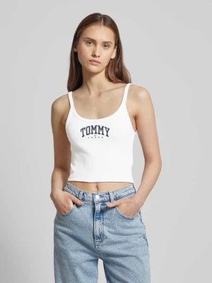 Zdjęcie produktu Top krótki z wyhaftowanym logo Tommy Jeans