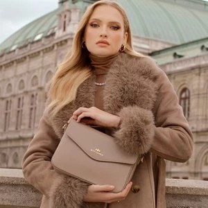 Zdjęcie produktu Torebka damska crossbody ze skóry groszkowej beżowa Wittchen