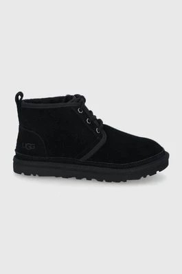 Zdjęcie produktu UGG Botki zamszowe Neumel damskie kolor czarny na płaskim obcasie ocieplone 1094269.BLK-BLK