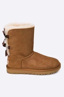 Zdjęcie produktu UGG damskie kolor brązowy na płaskim obcasie ocieplone