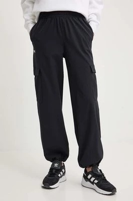 Zdjęcie produktu Under Armour spodnie damskie kolor czarny fason cargo high waist