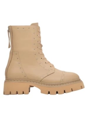 Zdjęcie produktu Women's Beige Leather Ankle Boots with Decorative Studs Estro Er00114047 Estro