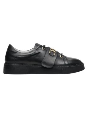 Zdjęcie produktu Women's Black Low-Top Sneakers made of Genuine Leather Estro Er00112815 Estro