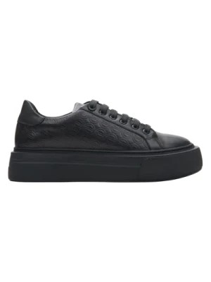 Zdjęcie produktu Womens Black Sneakers made of Genuine Leather with Thick Sole Estro Er00114395 Estro