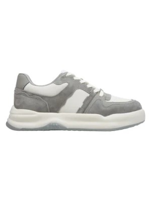 Zdjęcie produktu Women's Grey & White Suede & Leather Low-Top Sneakers Estro Er00114662 Estro