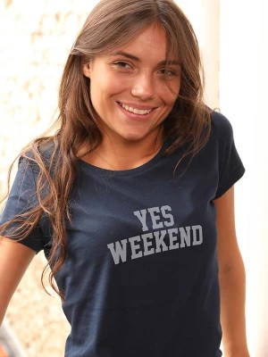 Zdjęcie produktu WOOOP Koszulka "Yes Weekend" w kolorze granatowym rozmiar: XXL