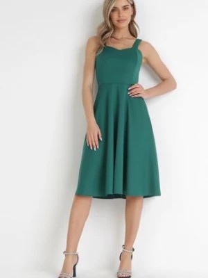 Zdjęcie produktu Zielona Rozkloszowana Sukienka Midi na Ramiączkach z Głębokim Dekoltem Maudia