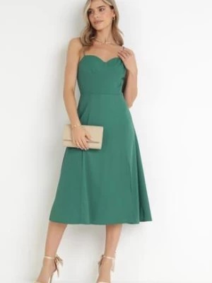 Zdjęcie produktu Zielona Rozkloszowana Sukienka na Ramiączkach z Rozcięciem Sveame